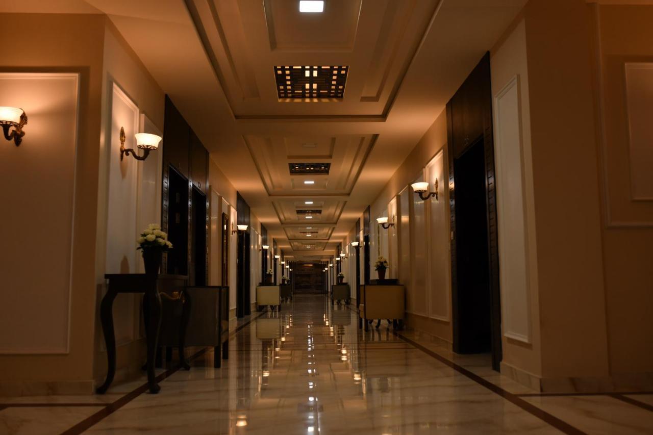 Oxygym Club Hotel & Suites Faisalabad Luaran gambar