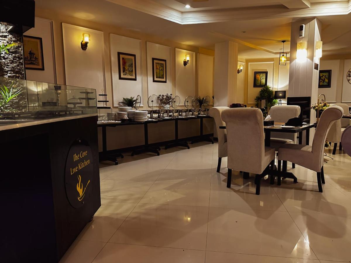 Oxygym Club Hotel & Suites Faisalabad Luaran gambar